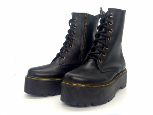 Botas De Plataforma Con Cierre Cobrizo Vinipiel Negro #400